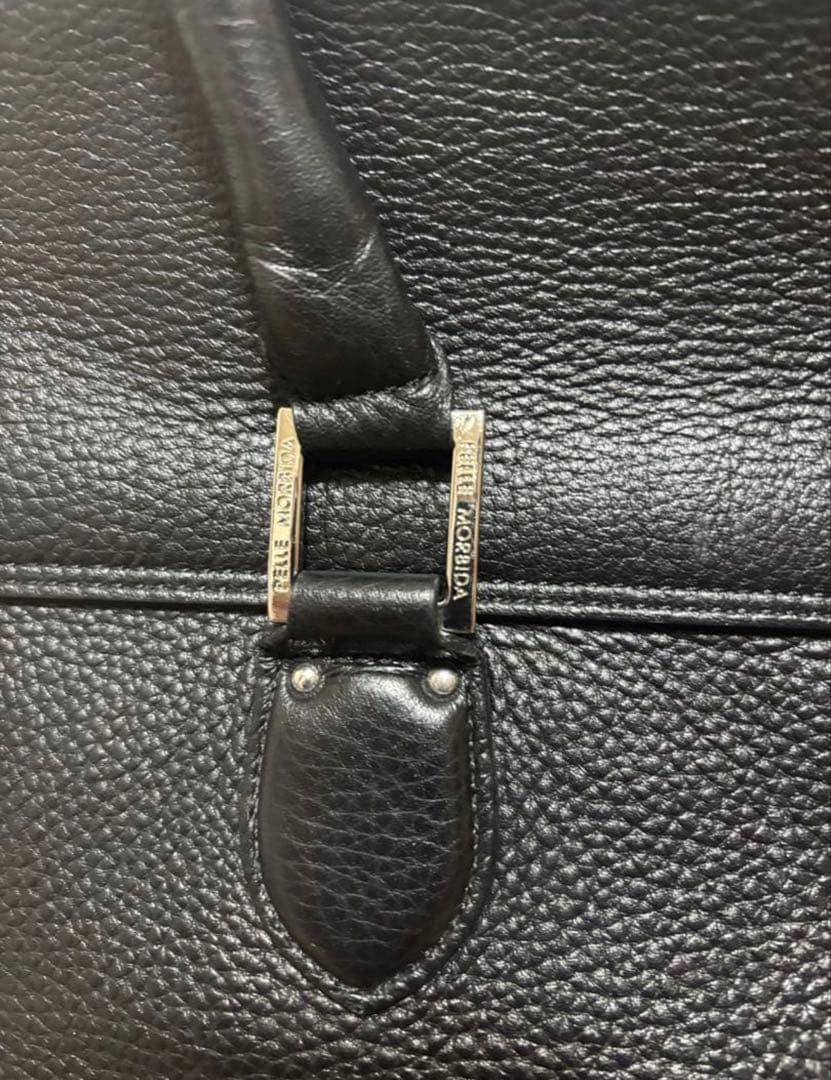 ペッレモルビダ メイデンヴォヤージュ フラップボストンバッグ 黒　Lサイズ