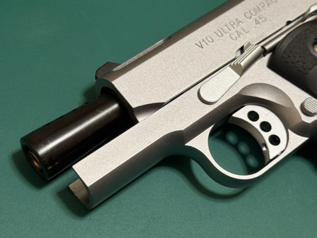 ウエスタンアームズ　Ｖ10ウルトラコンパクト　ガスガン中古品