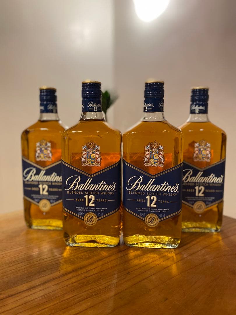 バランタイン12年【終売予定商品】700ml4本 L108828555 - ウイスキー