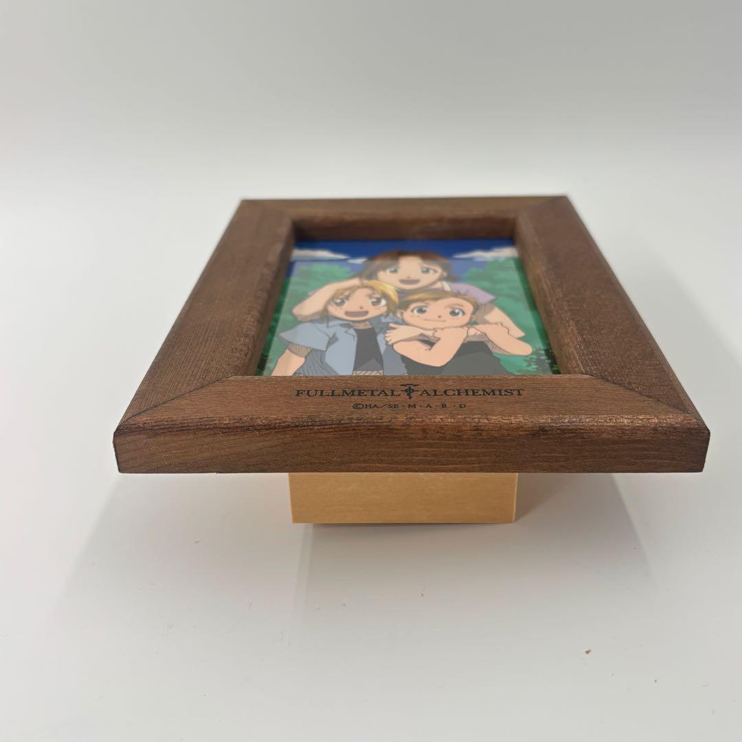 鋼の錬金術師　エド＆アル＆トリシャ　オルゴール　写真立て風