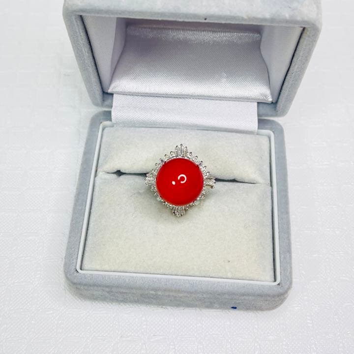 東*堂様 【美品】大珠 天然血赤珊瑚ダイヤモンドpt900リング