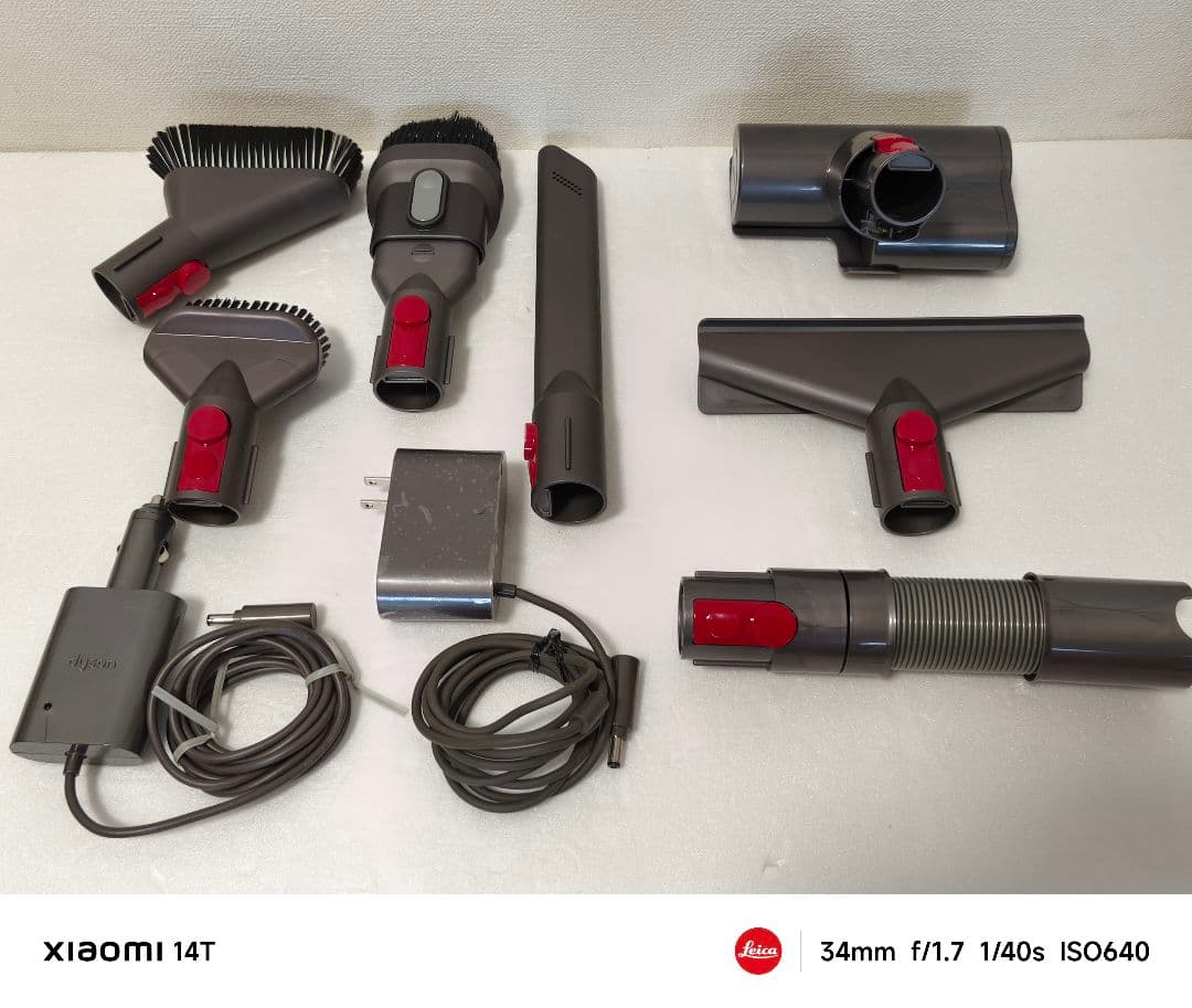 超美品】dyson V7 Triggerpro HH11 ハンドクリーナー