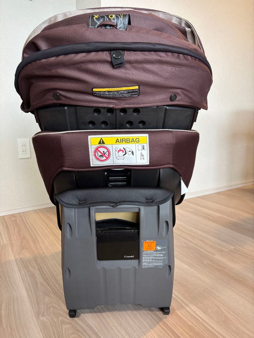 Combi コンビ/ クルムーヴスマートISOFIX チャイルドシート
