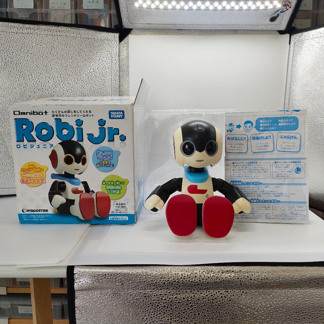 ロビジュニア　Robi おしゃべりロボット　タカラトミー ロビジュニア Robi おしゃべりロボット タカラトミー - メルカリ