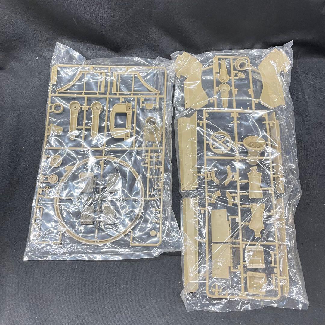 I1 プラモデル ドイツ重戦車 キングタイガー ポルシェ砲塔 1/16 作りかけ