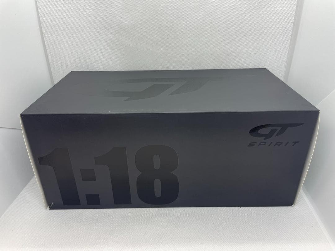 701-016 GT-Spirit 1/18 アウディ RS6 C8 AVANT