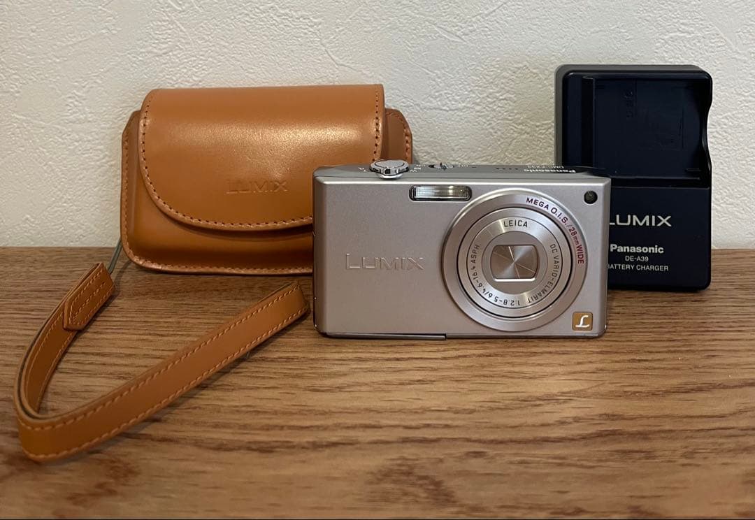 Panasonic LUMIX コンパクトデジタルカメラ LUMIX（ルミックス） コンパクトカメラ一覧 | デジタルカメラ