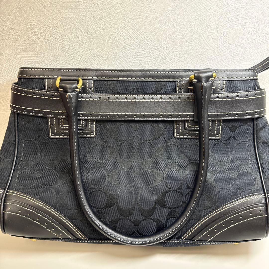 Coach ブラック ハンドバッグ 中型