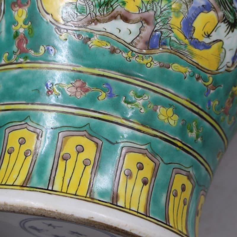 緑地パステル人物松鶴将軍缶 景徳鎮 陶磁器 装飾品 現代工芸品 美術品