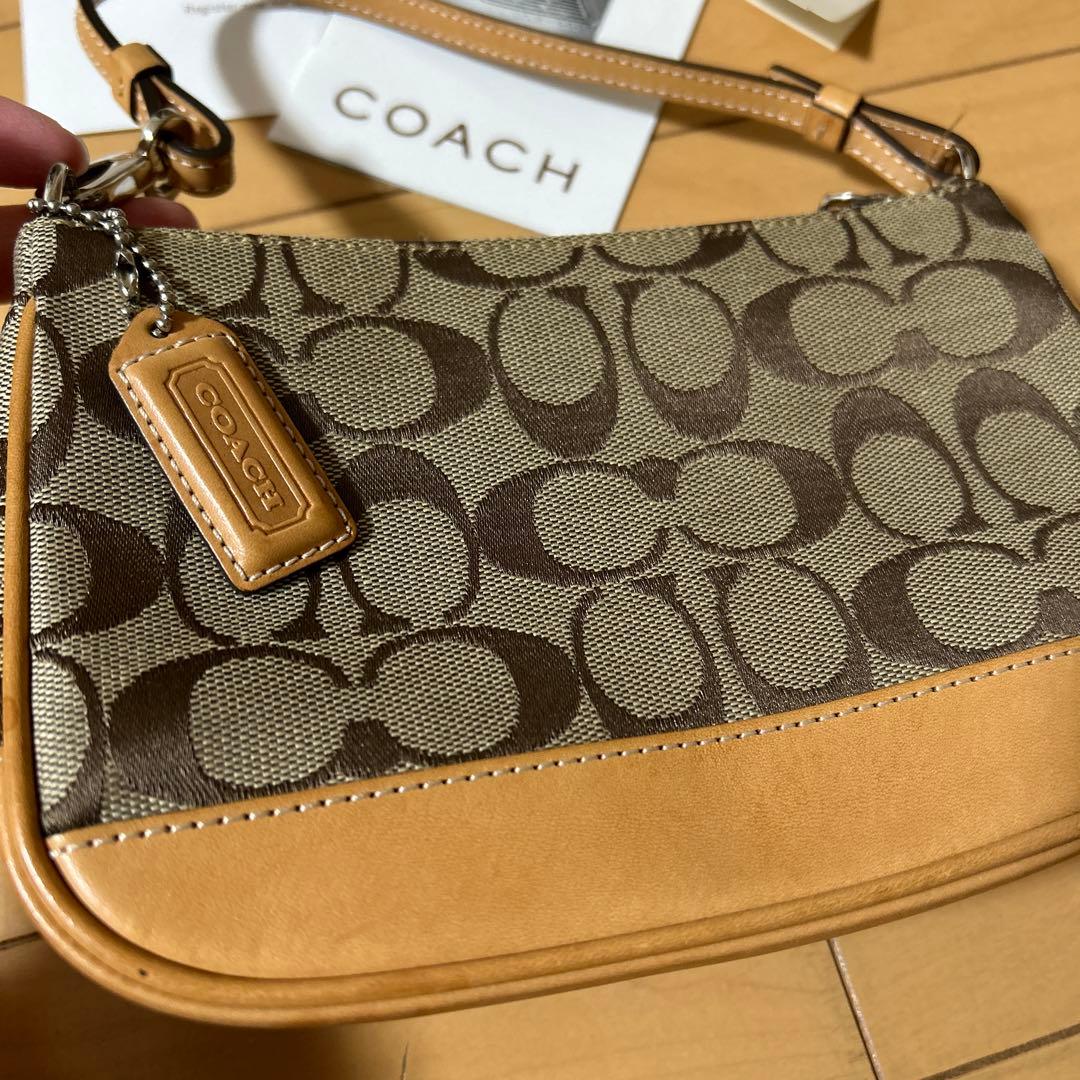 coach ハンドバッグ　シグネチャーデミポーチ