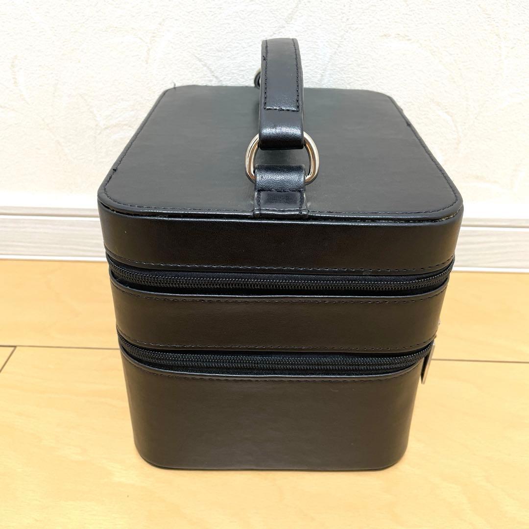 Dior beautyノベルティ　コスメメイクボックス　新品未使用！！レア！！