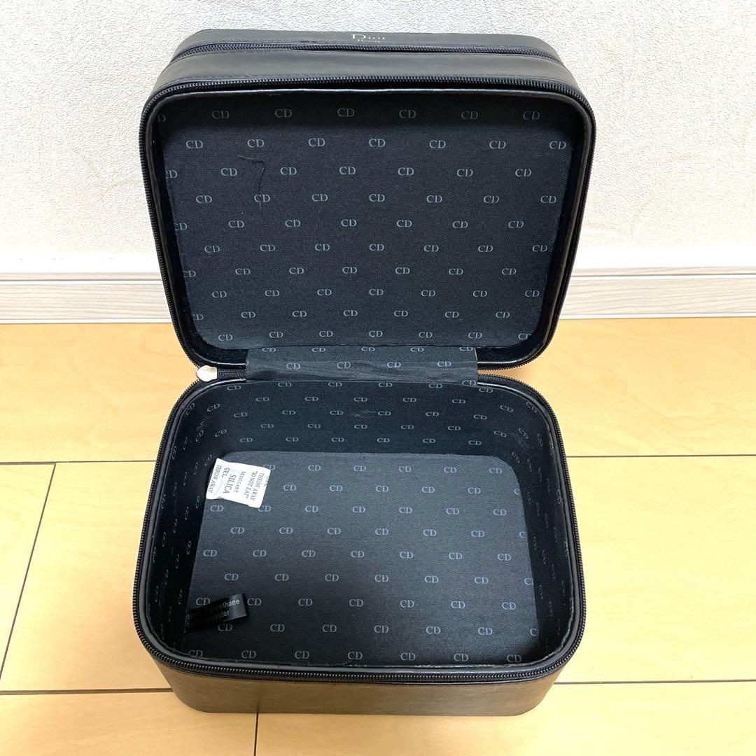 Dior beautyノベルティ　コスメメイクボックス　新品未使用！！レア！！