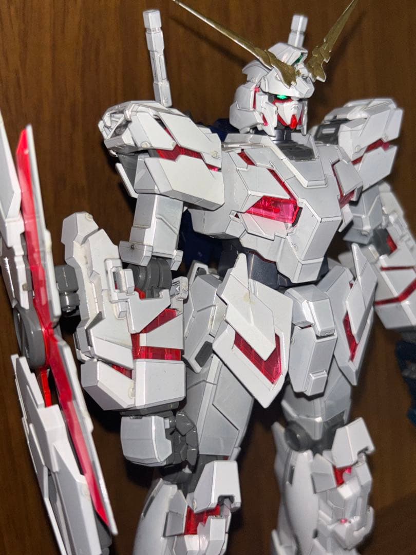 MG 1/100 RX-0 ユニコーンガンダムVer.Kaチタニウムフィニッシュ