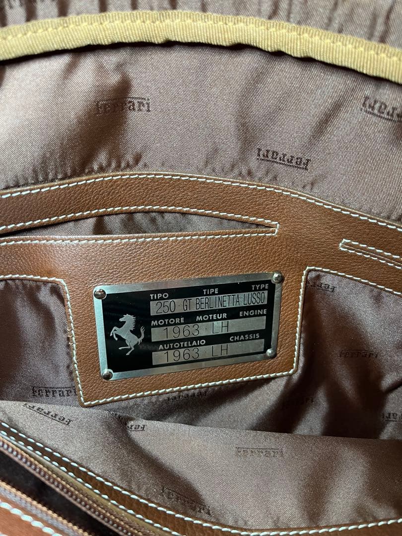 Ferrari 250 GTベルリネッタルッソ ビジネスバッグ