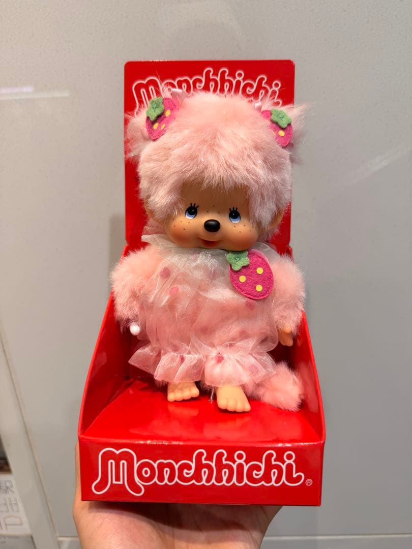 激レア】モンチッチ ストロベリーハート • EU限定 - メルカリ