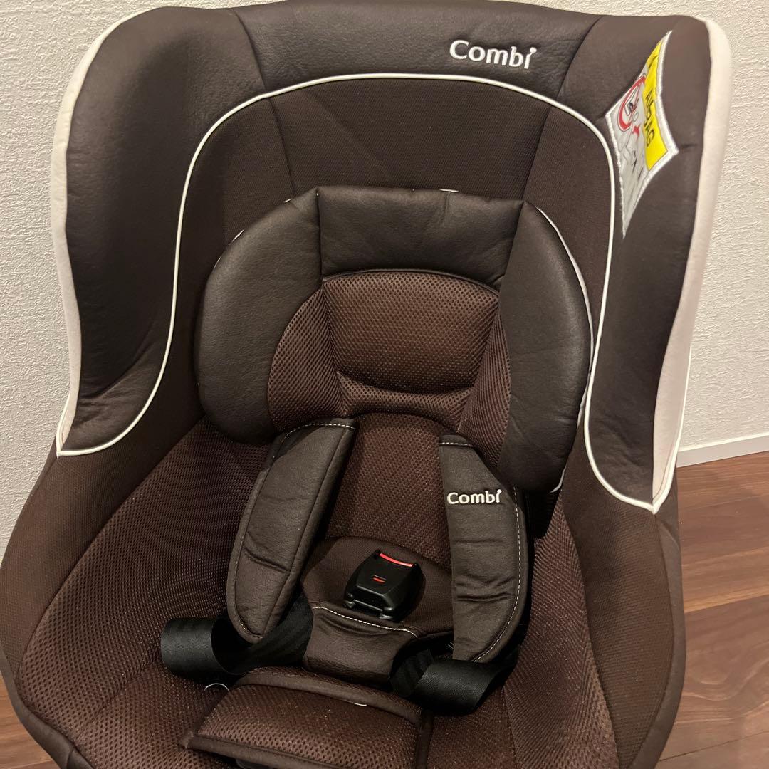 コンビ　チャイルドシート　ネルーム　lite