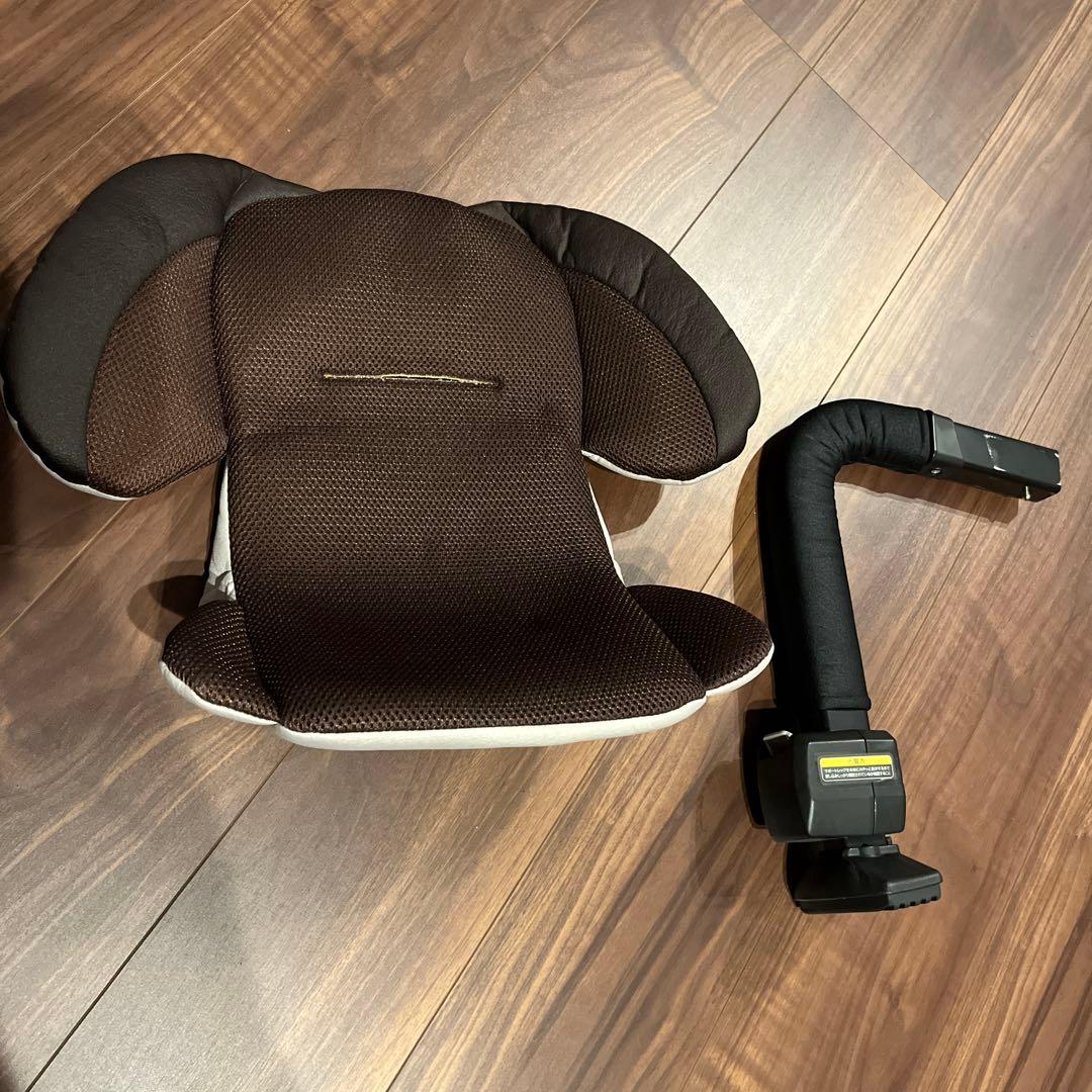 コンビ　チャイルドシート　ネルーム　lite