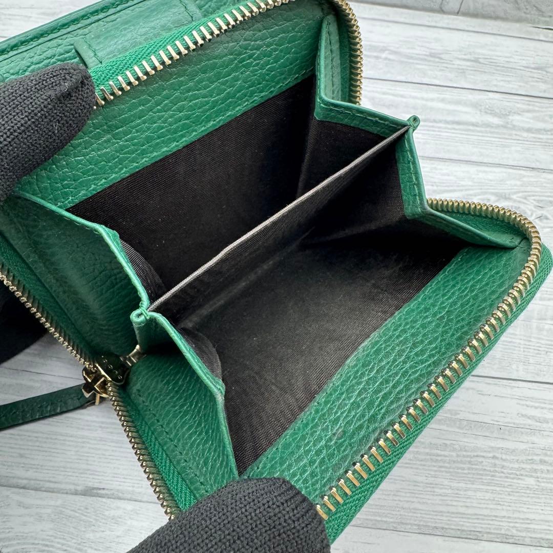 【美品】GUCCI　二つ折り財布　ラウンドジップ　 GG柄　キャンバス グリーン