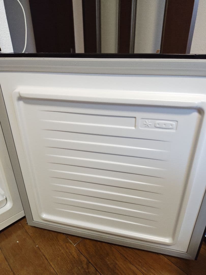 ☆assist様専用☆新品未使用☆小型冷蔵庫JF032ML01GMガンメタリック