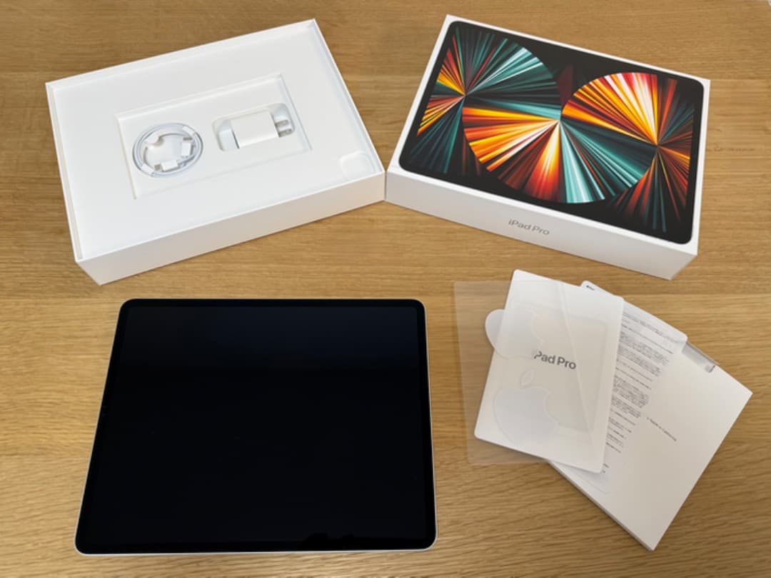 iPad Pro 12.9インチ 128GB [シルバー] 12.9インチiPad Pro Wi-Fi 128GB - シルバー（第5世代）[整備済製品