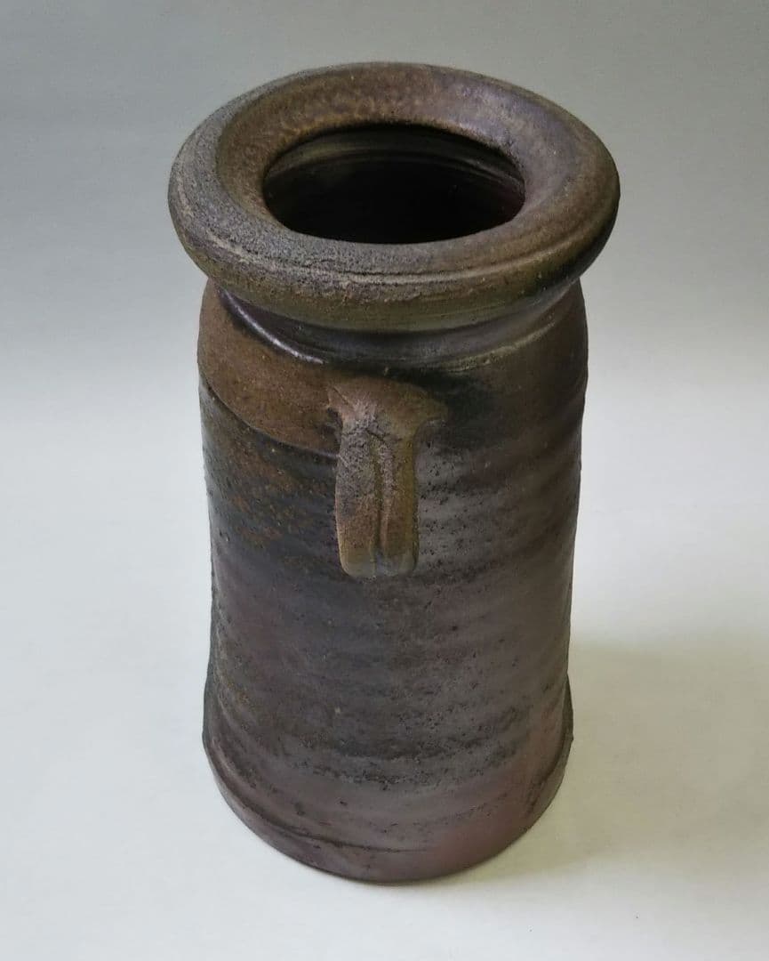 茶道具 花入 備前 耳付 伊勢崎満 人間国宝 伊勢崎淳 兄 陽山 長男