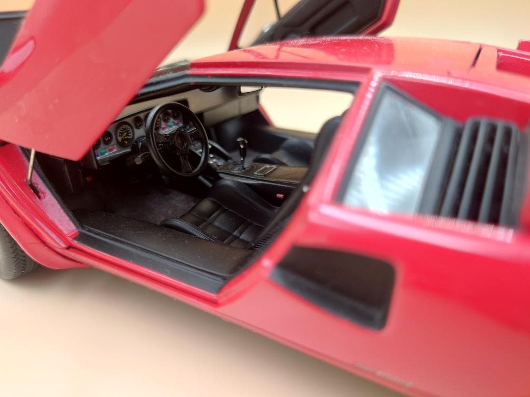 1/18 ランボルギーニ カウンタック LP500S レッド 京商ミニカー 中古
