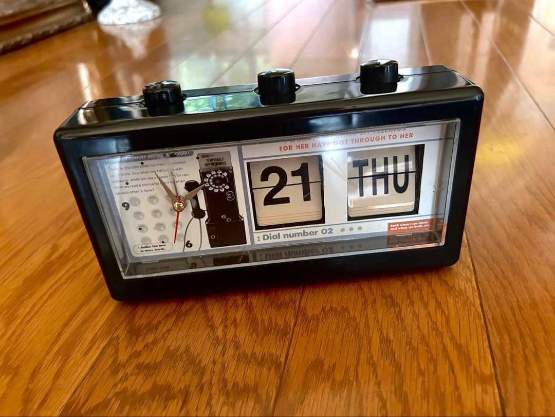 パタパタカレンダー時計　レトロ　ヴィンテージ　昭和レトロ flip clock 楽天市場】パタパタ時計 フリップクロック 置き時計 時計 ≪Opt