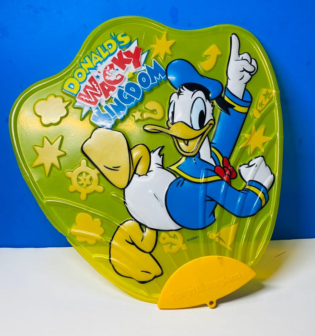 希少レア東京ディズニーランド2000年記念プレート& ドナルドワッキー