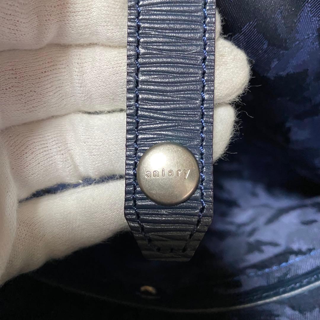 新品タグ付✨アニアリ　トートバッグブリーフケース紺レザー自立式ドーム型A4収納⭕️