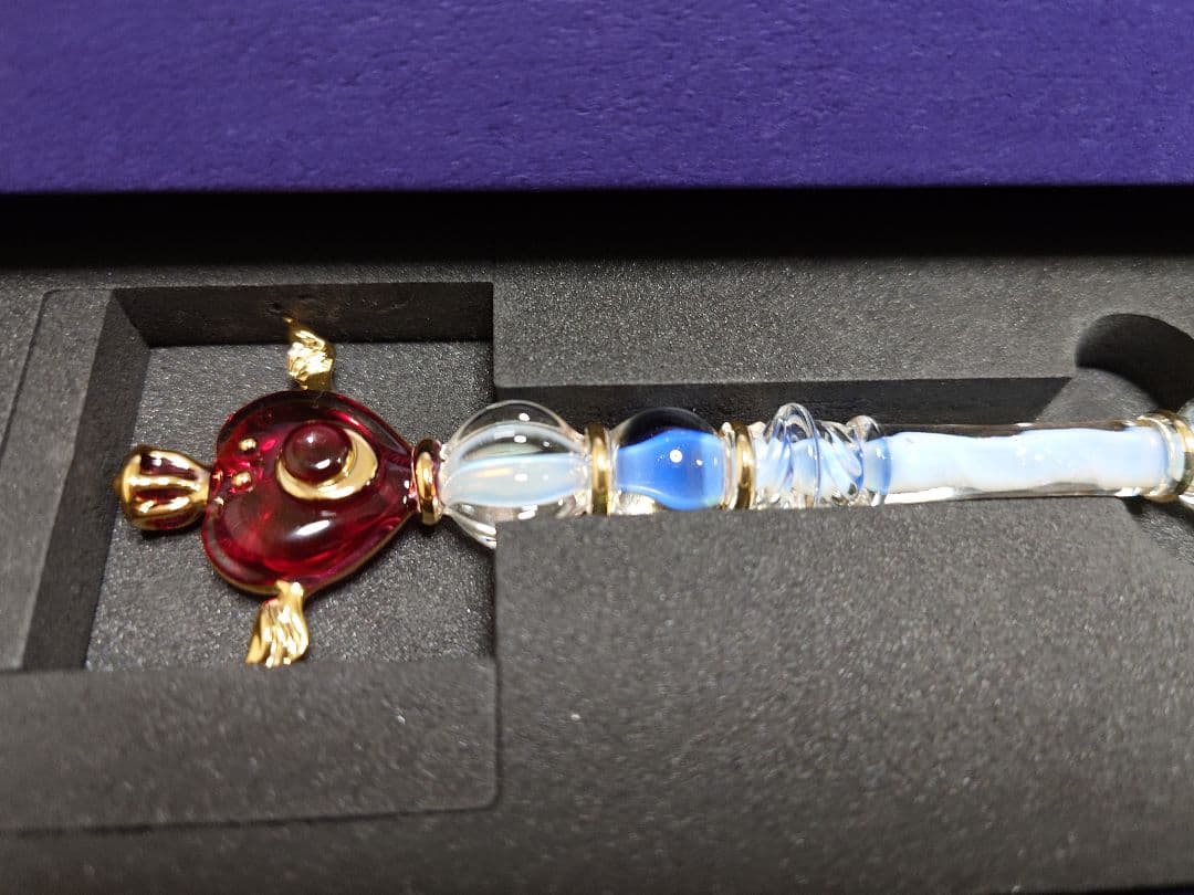 セーラームーン　限定　ガラスペン