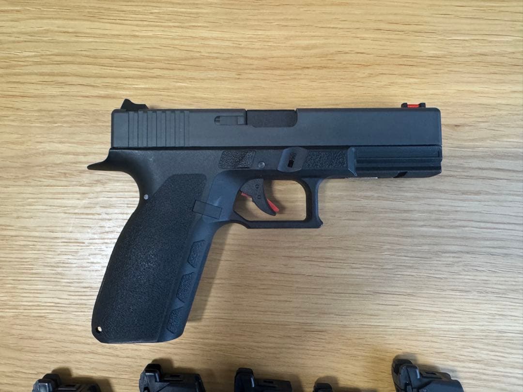 【セール値下げ】STRIKERNENUN Co2 ガスガン