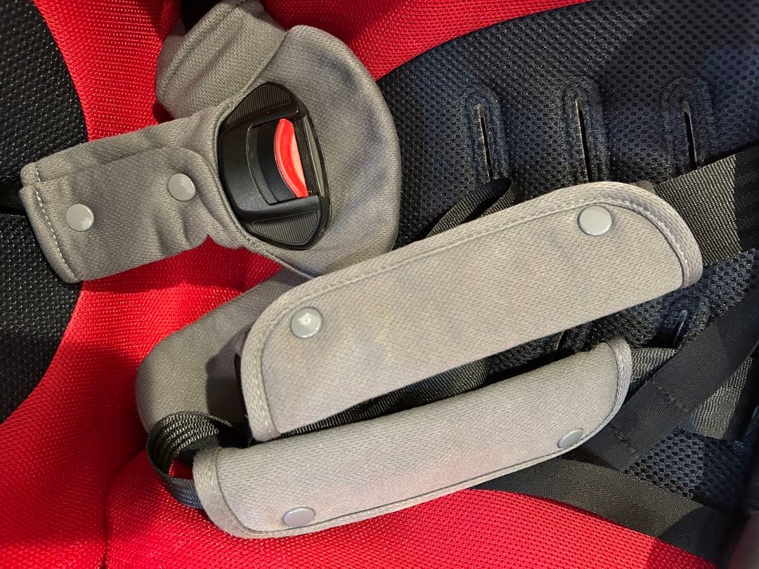 アップリカ　ディアターンプラスプレミアム（ベビー＆チャイルドシート　ベッド）