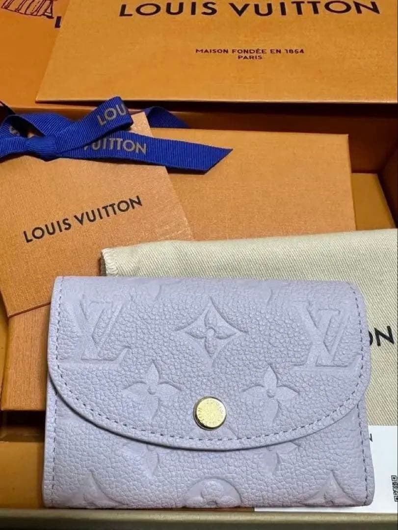 ほぼ未使用！ルイヴィトン　ポルトモネロザリ　ミニウォレット　ミスティライラック