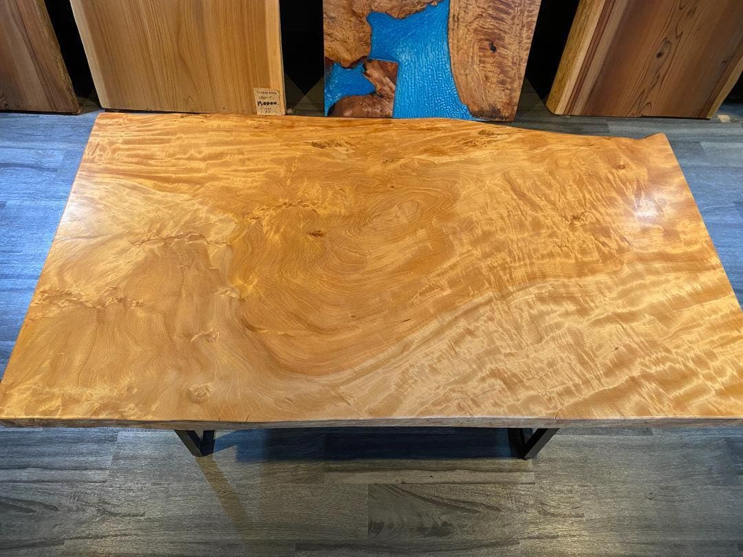 「セール品」栃　一枚板　ダイニングテーブル 40万→27万