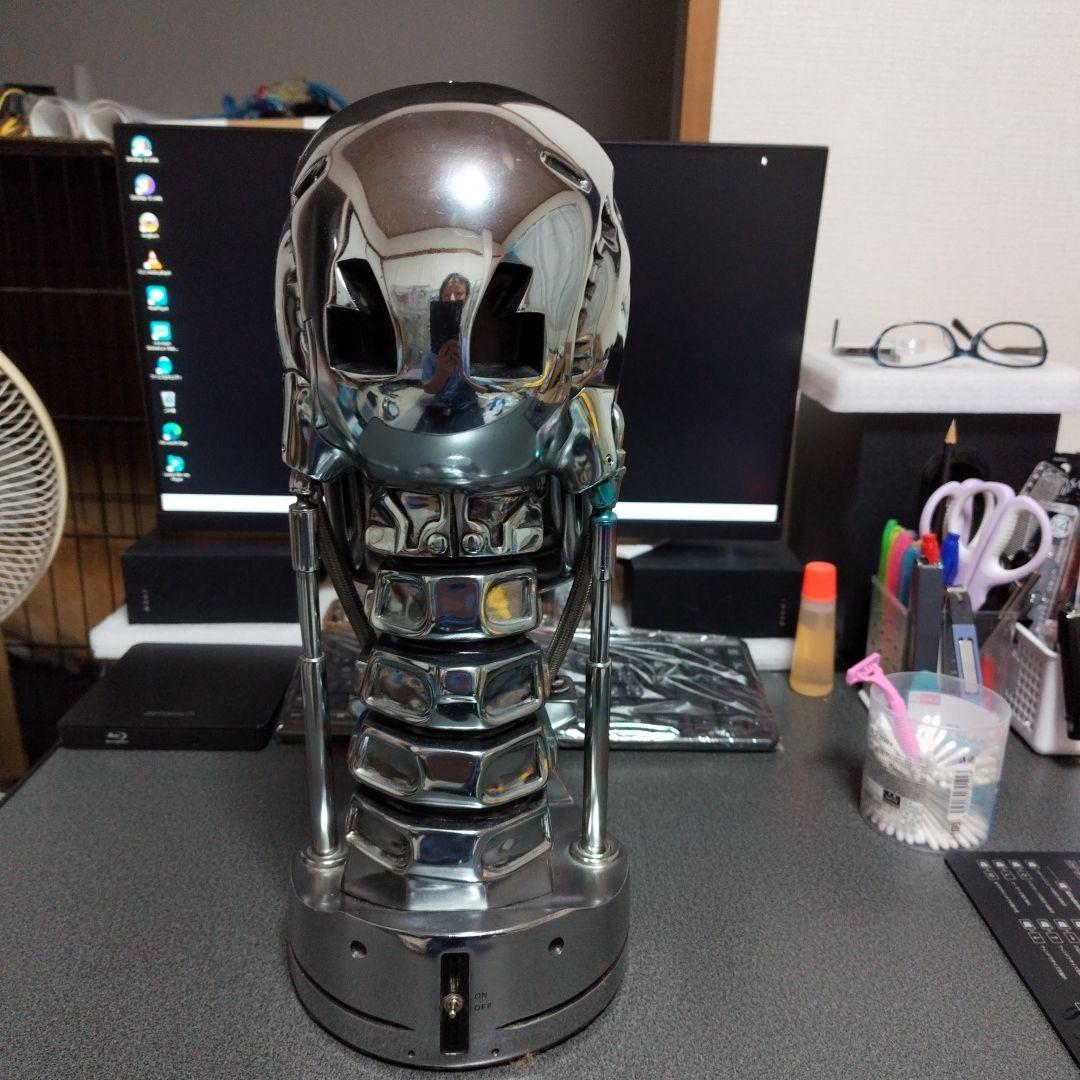 サイドショウ　ターミネーター2　T-800　エンドスケルトン1/1ヘッドレプリカ