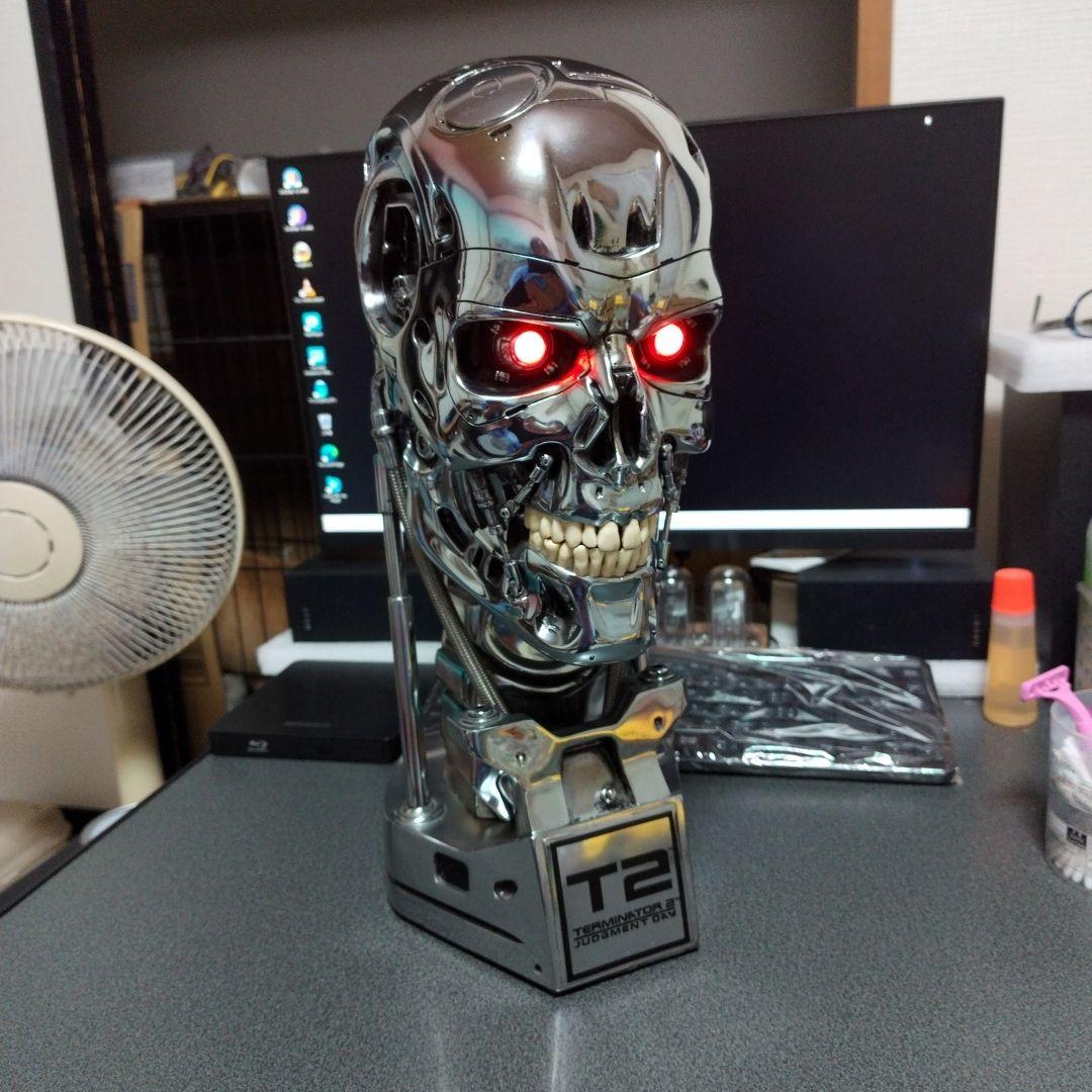サイドショウ　ターミネーター2　T-800　エンドスケルトン1/1ヘッドレプリカ