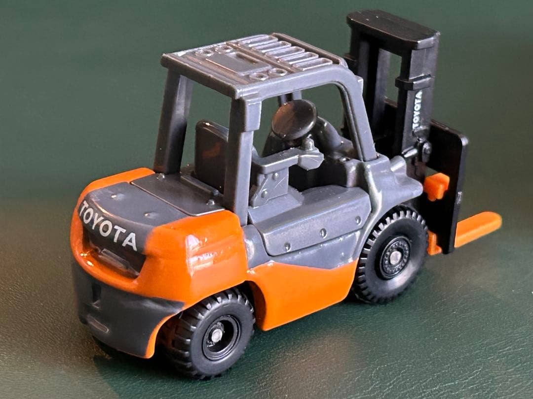 ロングトミカ トレーラー 色々セット