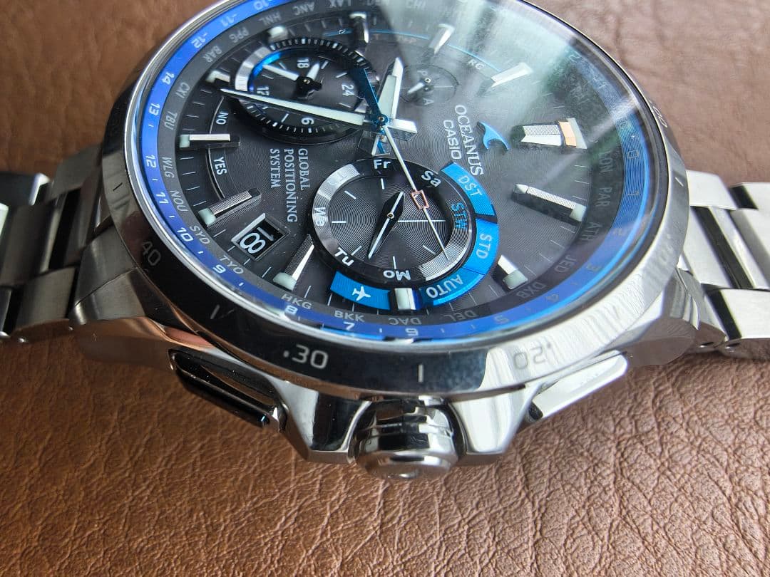 カシオ　オシアナス　OCW-G1000-1AJF美品