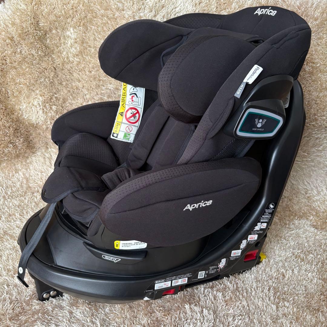 Aprica フラディアグロウ セーフティプラス ブラック ISOFIX 美品