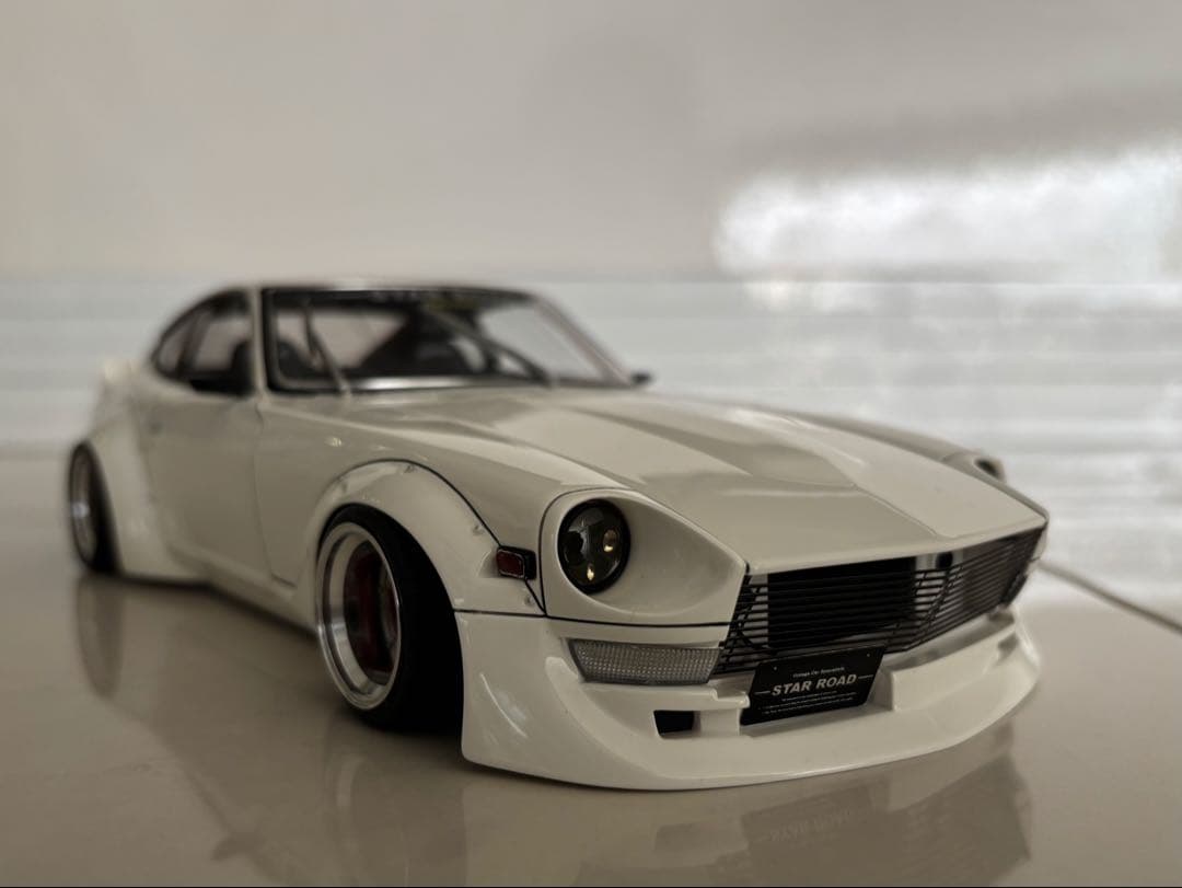 1/18 イグニッションモデル　日産フェアレディZ スターシャーク深リムカスタム 1/18 イグニッションモデル 日産フェアレディZ スターシャーク深リム