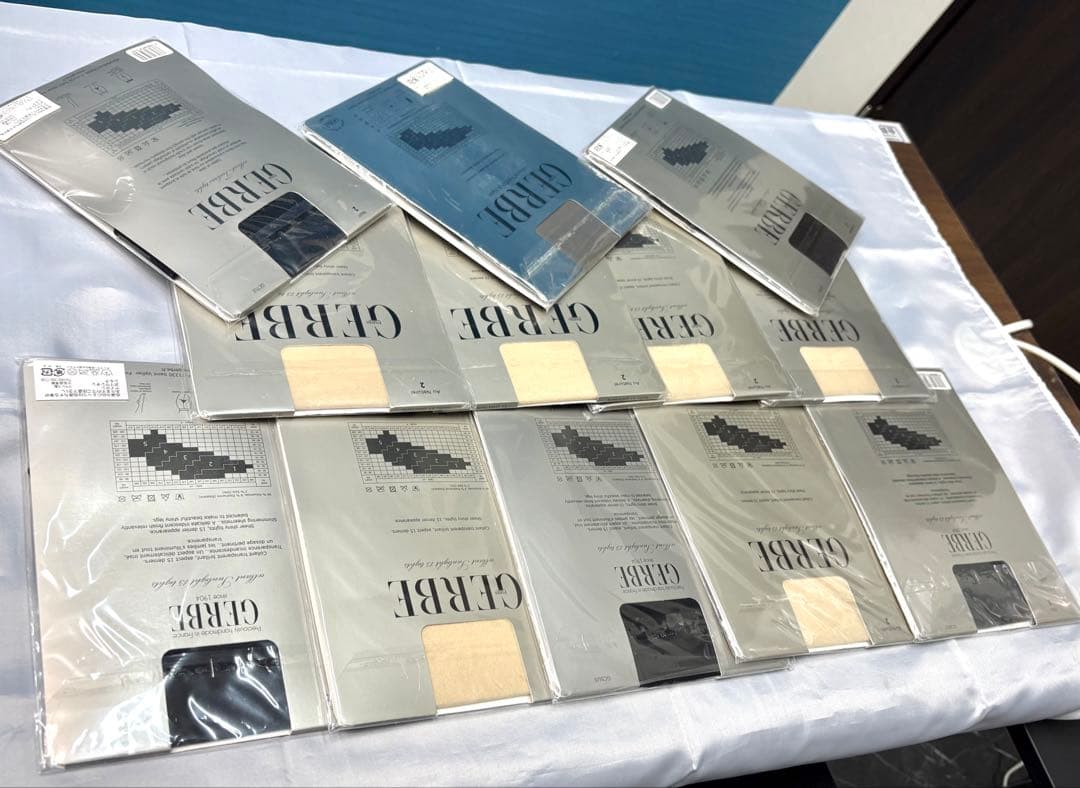 【GERBE 】ジェルブ　レッグランジェリータイツ 12枚セット（新品未使用品）