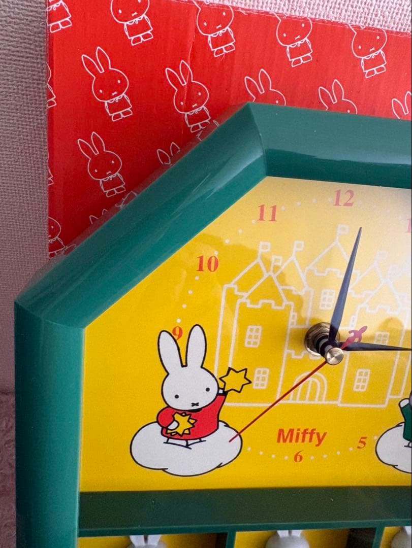 ミッフィー　掛け時計　箱付き