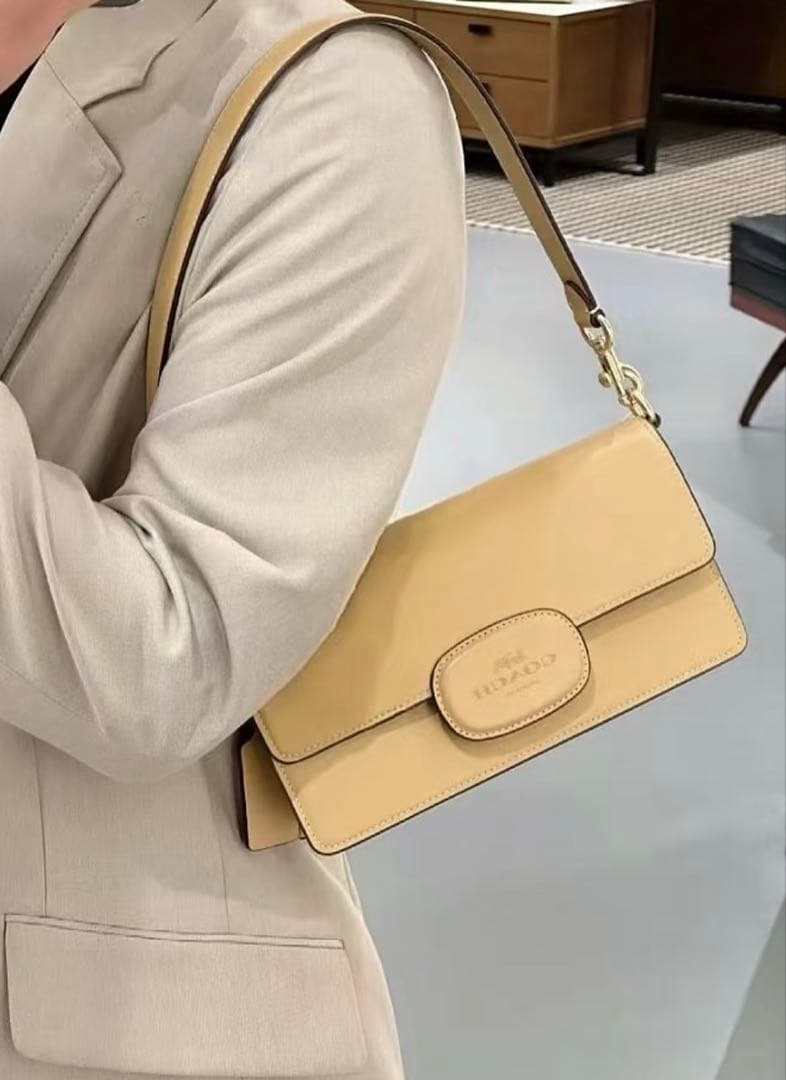 COACHエライザ フラップ クロスボディ バッグ CT851 値下げ
