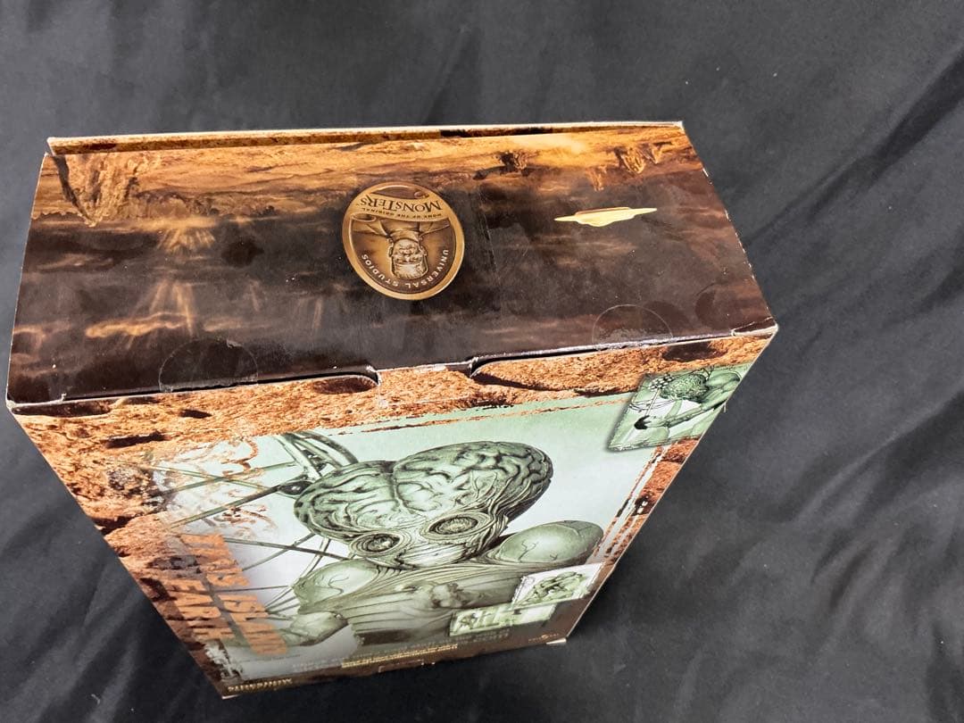 メタルーナミュータントサイドショー限定12インチフィギュア