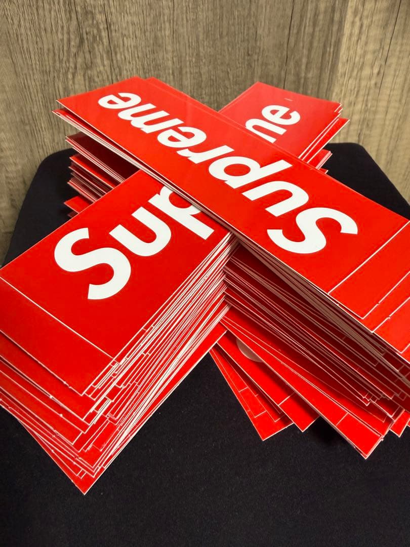 【200枚】Supreme Box Logo ステッカー
