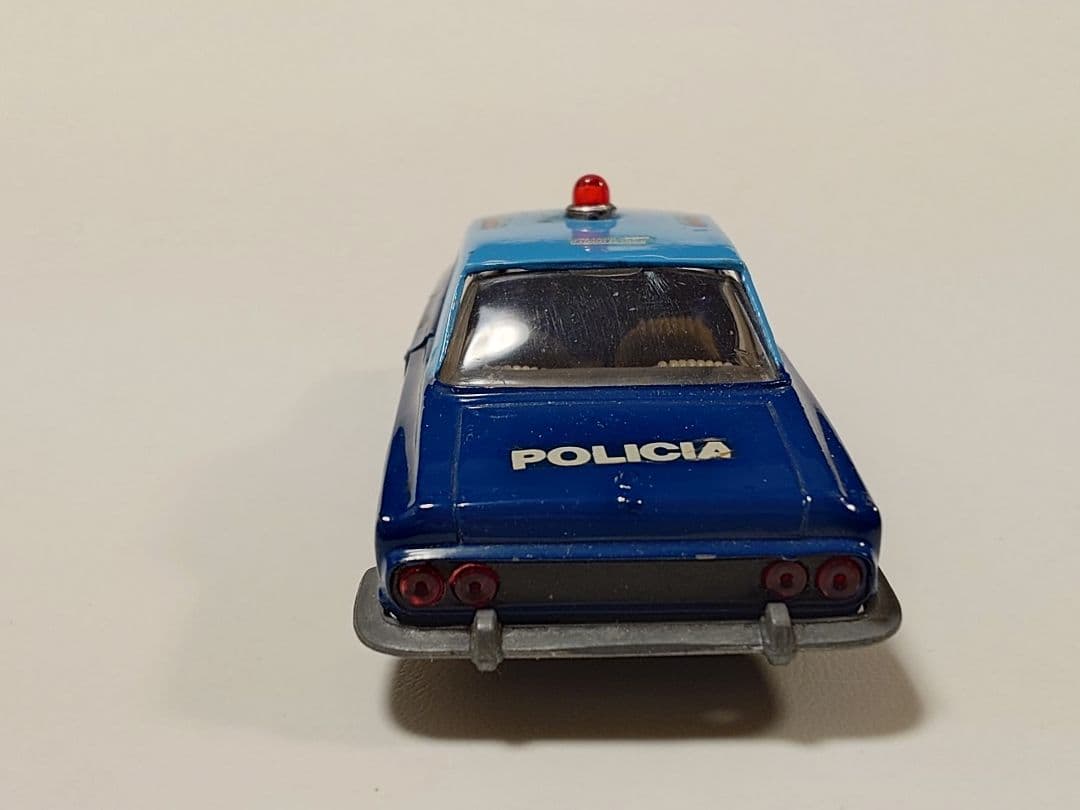 ミニカー BUBY TORINO 380w POLICIA