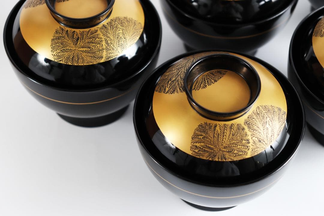 時代逸品！上質朱漆に極上信夫蒔絵の映えるお椀2点（検輪島塗懐石椀