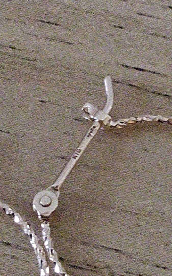 agete ゴールド ツイストデザイン ピアス　k10　1.5cm