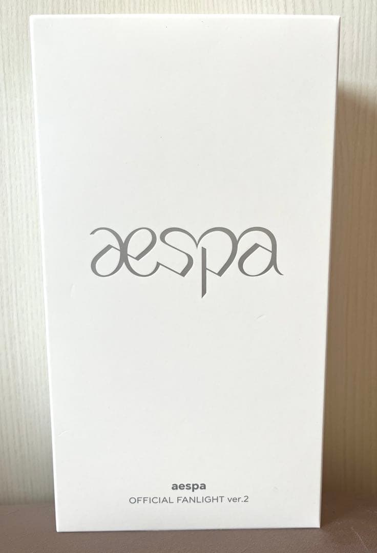 【即日配送】aespa ペンライト 2本セットVER.2 トレカ4枚　新品未使用