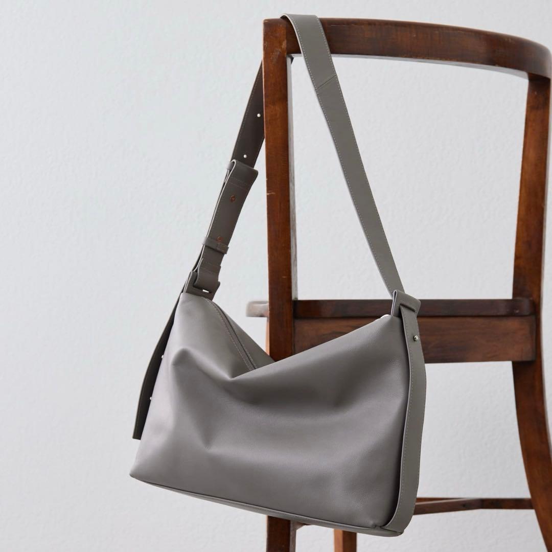 【ear PAPILLONNER/イアパピヨネ】2wayレザーショルダーバッグ